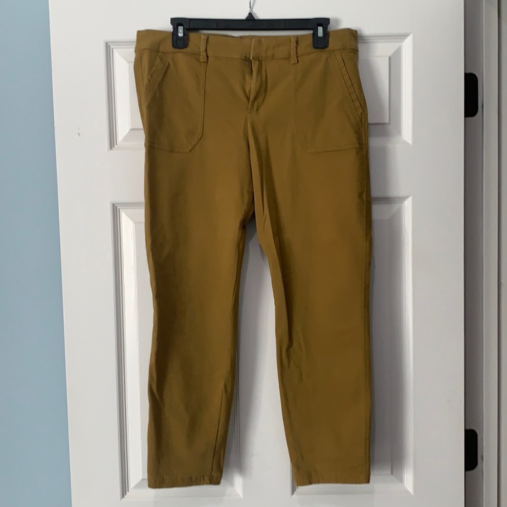 Old Navy pants - pixie- Size 12 - worn once